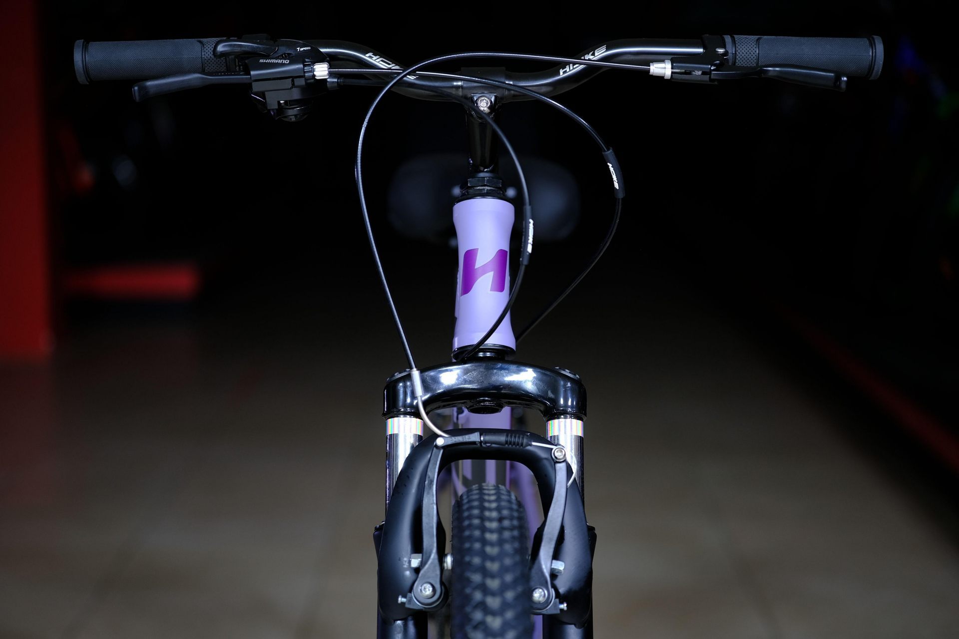 Вилка амортизационная пружинная 80 mm 
 HOKE Jade 50 V матовый фиолетовый-серый 15